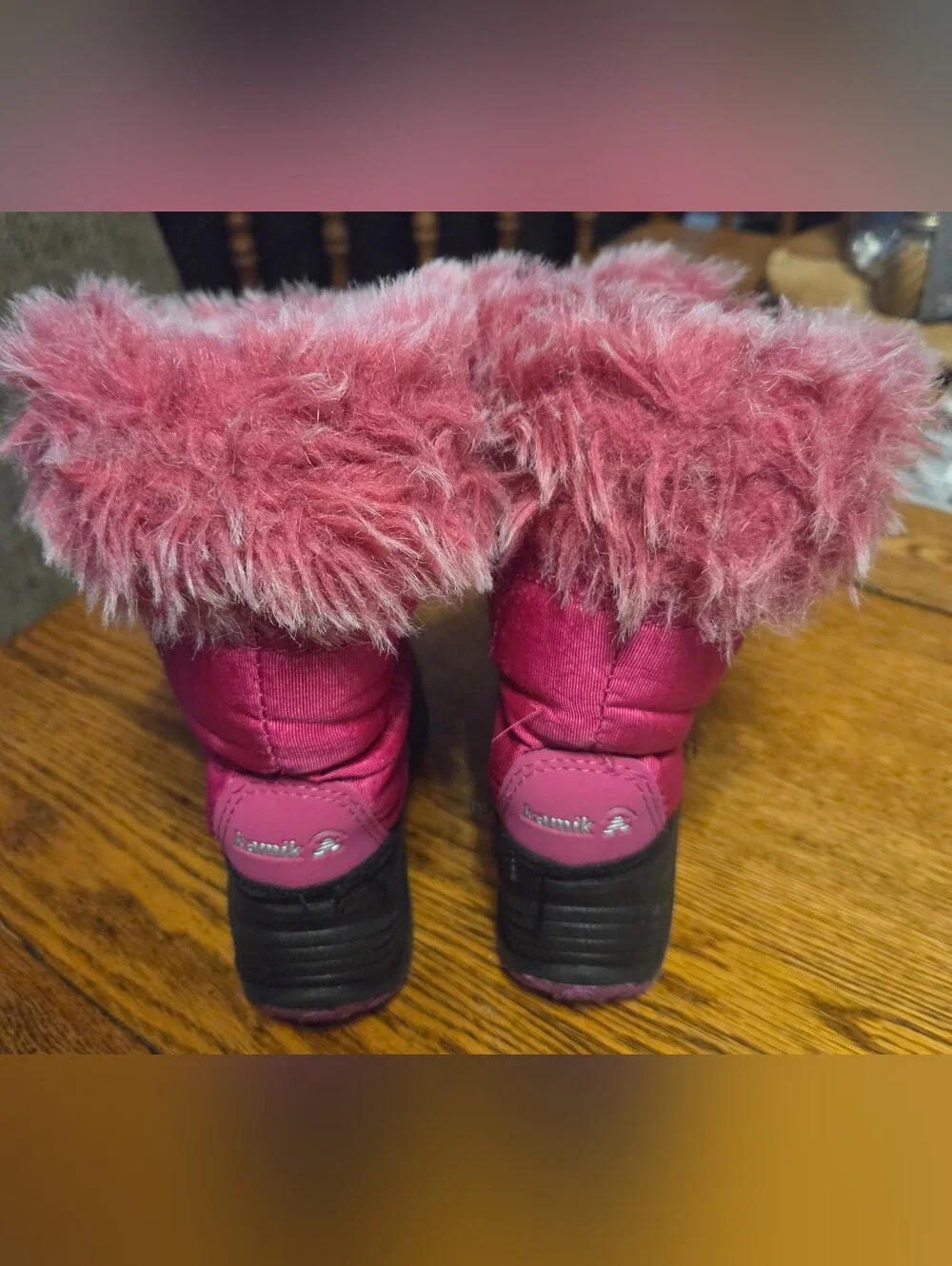 Kamik Pink Faux Fur Snow Boots Liittle Girl's Size 9